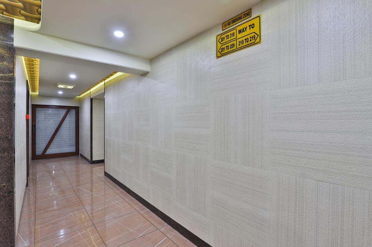 Hotel Pearl Vadodara Exterior photo